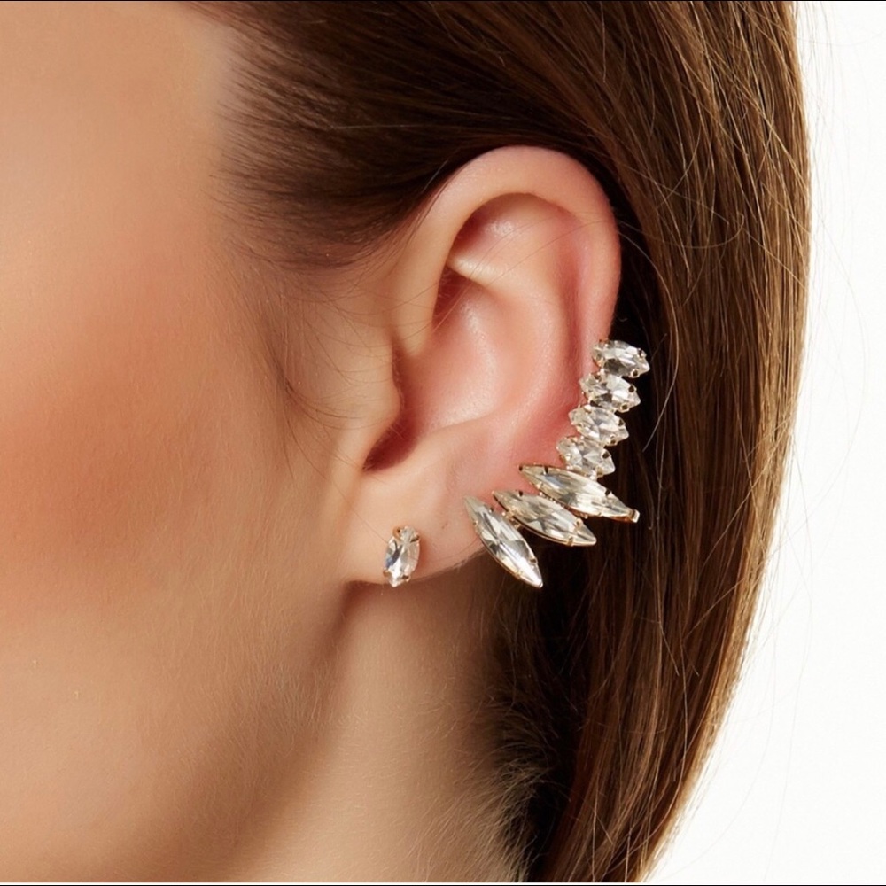 Crystal crawler and stud ear set